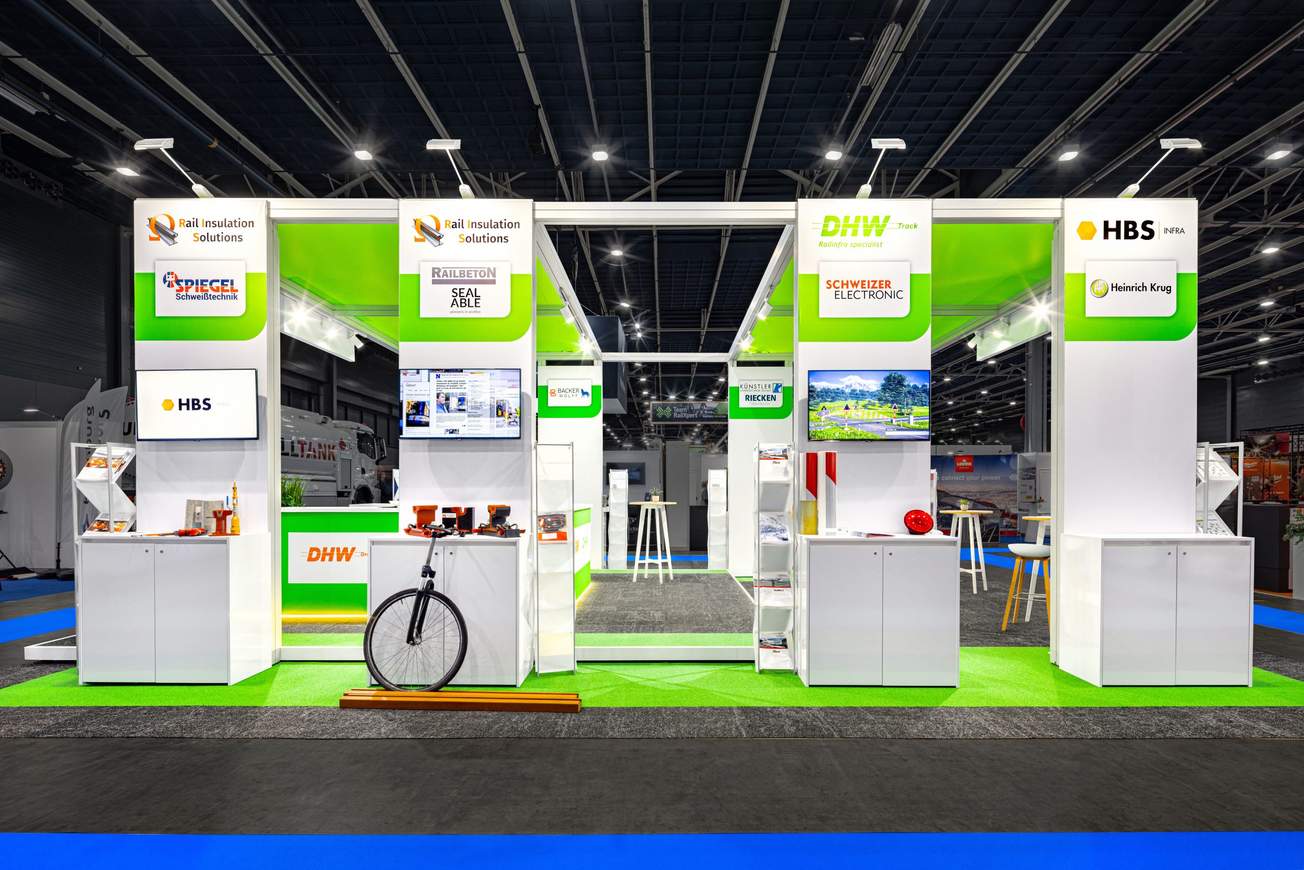 Buckdesign_DHW Track_Railtech